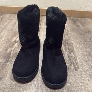 Ladies GUESS boots